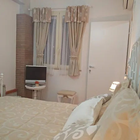 B&B Sedici A *